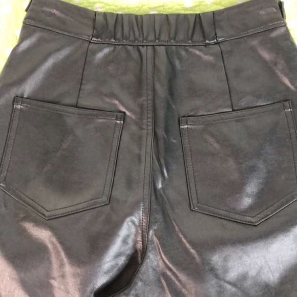 Zara faux leather high-waisted pants - Picture 7 of 10